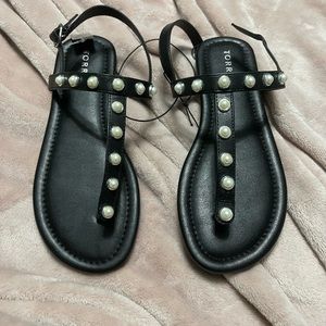 Torrid Pearl Sandals 7WW
